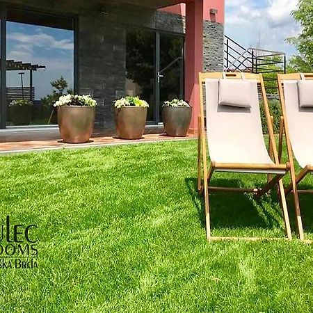 Apartma sobe Pulec Dobrovo Exterior foto